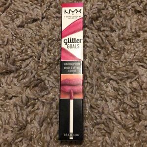 NYX LIQUID LIPSTICK NWT